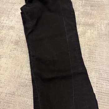 Ayıplı Pantolonun Renk Solması İçin İade Talebi Haksızca Reddedildi