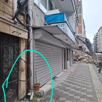 Esenler Kentsel Dönüşüm Binalarında Fiber Kesintileri İş Kaybına Neden Oluyor