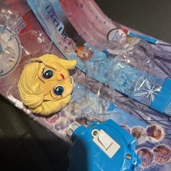 Kinku Chinese Frozen Saati Hasarlı Gelen Ürün İçin Değişim Talebi