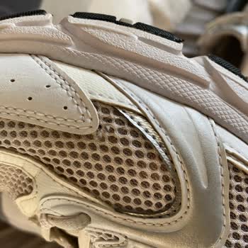 New Balance 530 Ayakkabıda Kısa Sürede Dikiş Açılması Ve İade Talebi