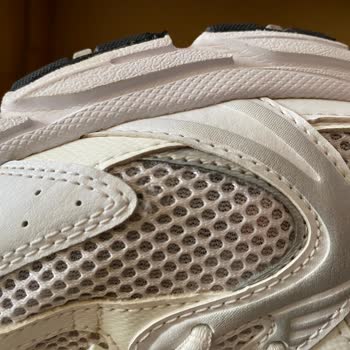 New Balance 530 Ayakkabıda Kısa Sürede Dikiş Açılması Ve İade Talebi