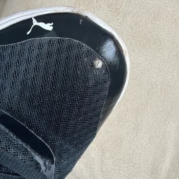 Puma Ayakkabısının Üst Kısmı Yırtıldı Ve Değişim Talebi