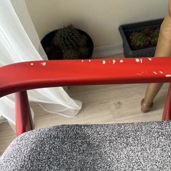 Kısa Sürede Koltuk Ve Sandalyede Üretim Hatası, Yetkili Servisin Garanti Reddine Karşı Şikayet