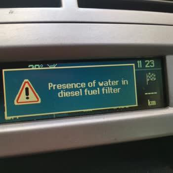 Mazot Filtresinde Su Var Uyarısı Çözülmedi: Peugeot 407’de Sürekli Arıza Ve Yüksek Masraflar