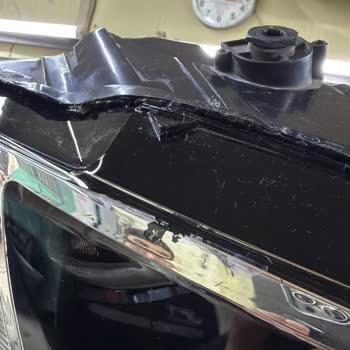 Auto King’de Tekrarlanan Far Onarım Sorunları Ve Uzayan Süreç