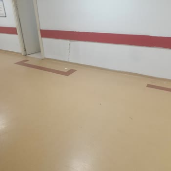Çocuk Yoğun Bakımda Temizlik Sorunları Ve Kaba Personel Davranışı