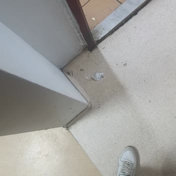 Çocuk Yoğun Bakımda Temizlik Sorunları Ve Kaba Personel Davranışı