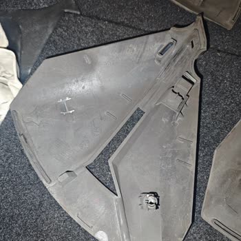 Nissan Görkem Avcılar Servisinde Jant Kapaklarının Kırılması Ve Ücretsiz Değişim Talebi