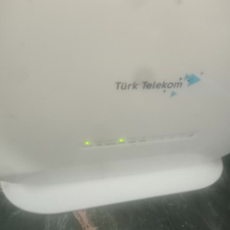 Sabit ADSL İnternetimde Bir Hafta Süren Kesinti Ve Çözülmeyen Arıza