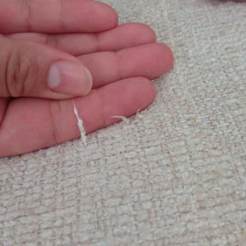 Akhisar Novada Kelebek Mobilya'da Defolu Mobilyalar Ve Cevapsız Servis