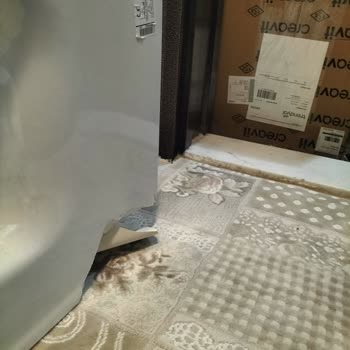 Kırık Banyo Dolabı Ve Teslimat Gecikmesi İçin Horoz Lojistik’tan İade Talebi