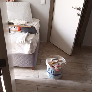 Jolly Tur'dan Tadilat Halindeki Otelde Uyku Ve Kahvaltı Sorunları