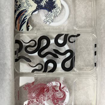 Kötü Kokulu Ve Görseldeki Kaliteye Uymayan Kılıflar İçin İade Talebi