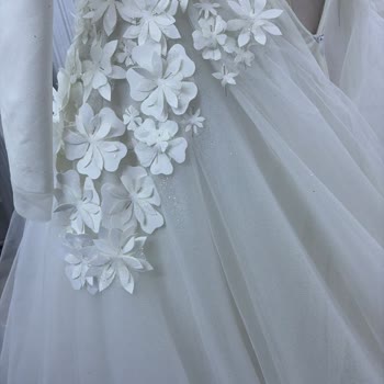 Laidee Couture'den Gelinlik Teslimatı Gecikti ve Hizmet Kalitesi Kabul Edilemez