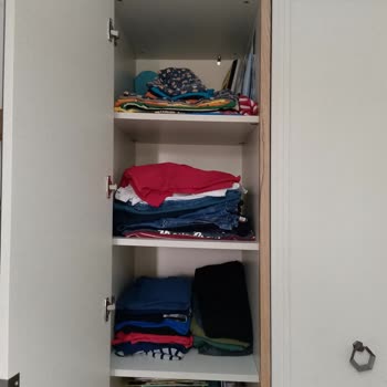 Dolabın Formunun Bozulması Ve Ücretli Servis Teklifi Sonrası İade Talebi