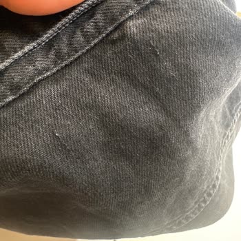 Defolu Mavi Kot Ceket İçin Değişim Ve İade Talebi