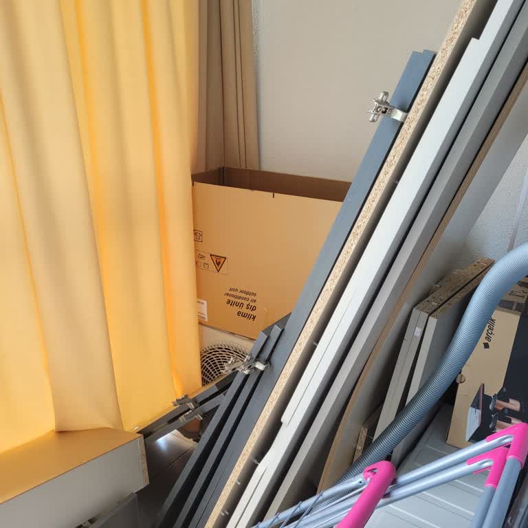 Kırık Gardırobun Alınmaması Ve Uzayan Çözüm Süreci