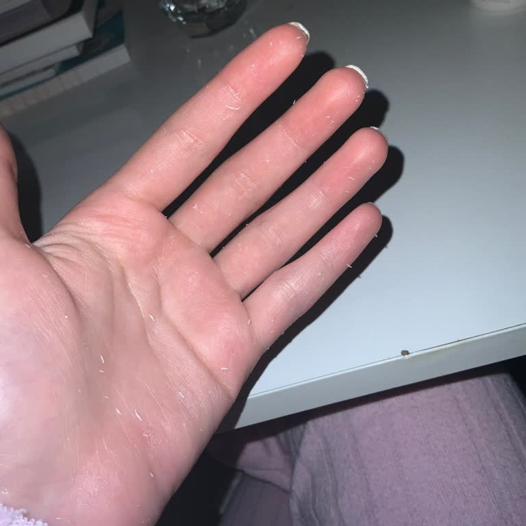 Açılmış ve Kıvamı Bozuk Gelen Güneş Kremi İçin İade ve Değişim Talebi