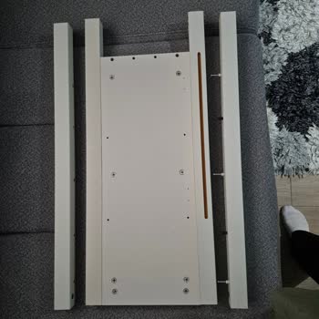 Kelebek Mobilya’da Kırık Ve Yanlış Parçalar İçin Uzun Süreli Çözüm Bekleyişi