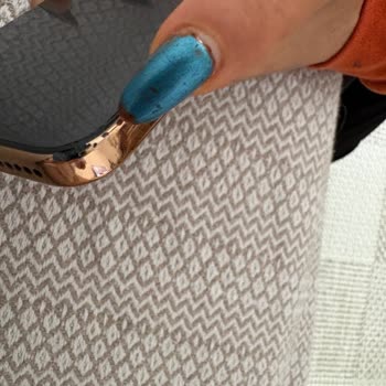 Hepsiburada'dan Satın Alınan Dayanıklı İddialı Honor Magic 8 Telefonu Basit Düşüşte Hasar Gördü