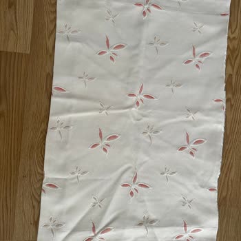 Kervan Mağazası Yatak Örtüsü Yıkama Sonrası Büzülme Ve Umursamaz Tutumu