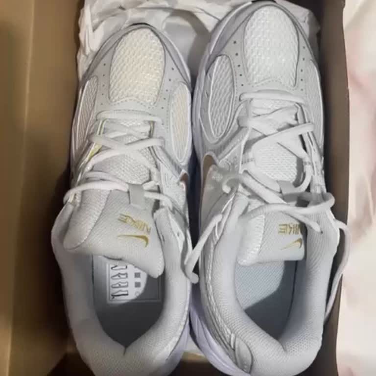 Aynı Defolu Ayakkabı Tekrar Gönderildi Ve İade Süreci Uzadı