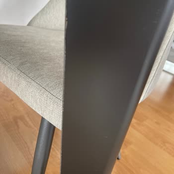 Kelebek Mobilya'dan Ayıplı Mobilya Teslimatı Ve Cevapsız Değişim Talebi