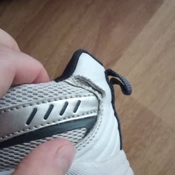 FLO Mağazasındaki Lumberjack Spor Ayakkabının 1 Ayda Bozulması Ve Garanti Reddi