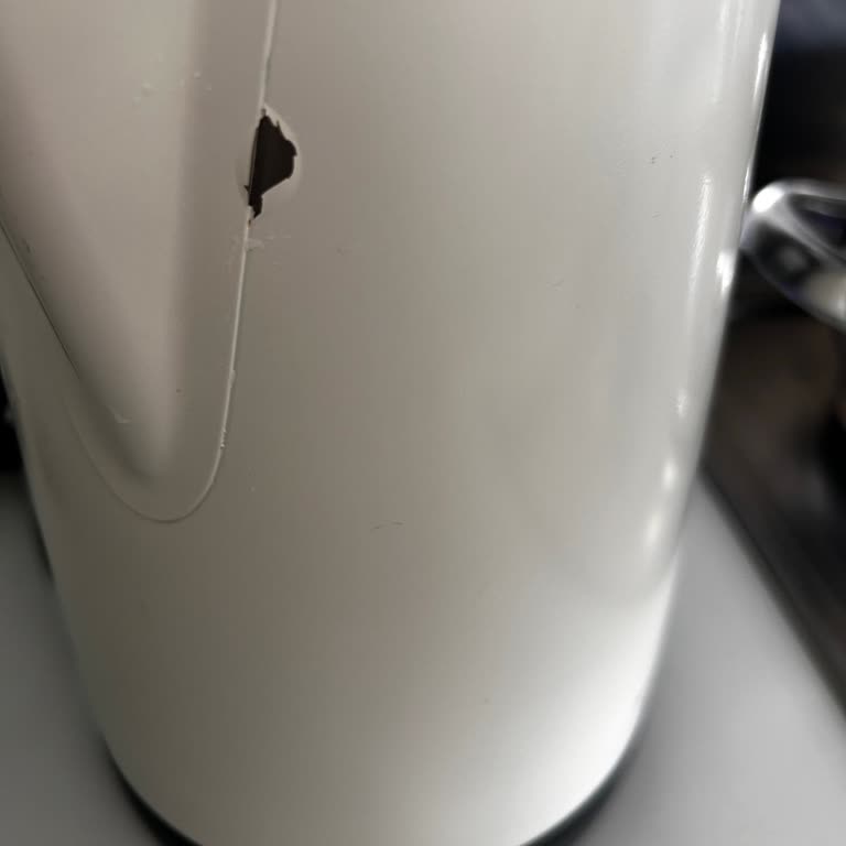 Ayıplı Çay Makinesi İçin Değişim Ve İade Talebi