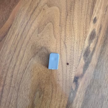 Mama Sandalyesi Tepsisi Çizik Ve Kırık: Hızlı Değişim İsteği