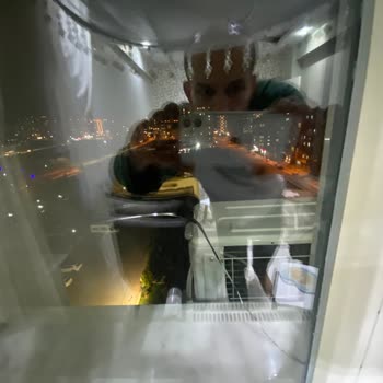 Hatalı Montaj Ve Kırılan Cam Nedeniyle Acil Çözüm Talebi