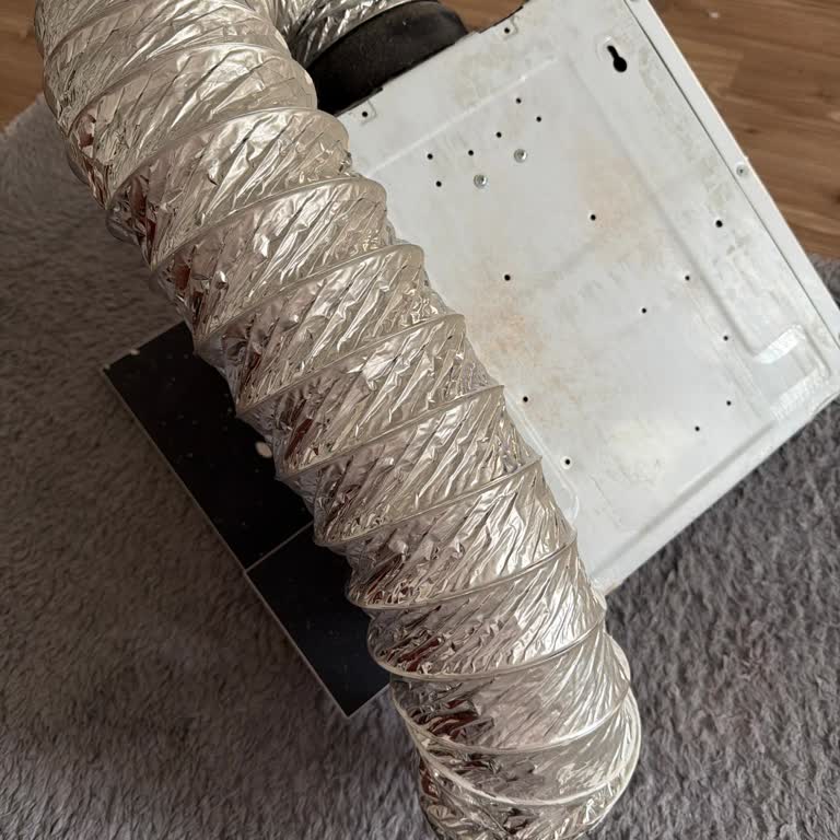 Montaj Hatası Nedeniyle Davlumbaz Düşerek Güvenlik Riski Oluşturdu, Ücretsiz Onarım Talebi