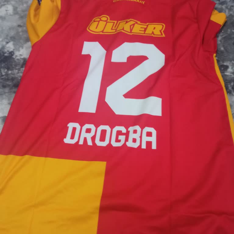 Sipariş Edilen Sneijder Forması Yanlış Gönderildi, Hesabım Engellendi