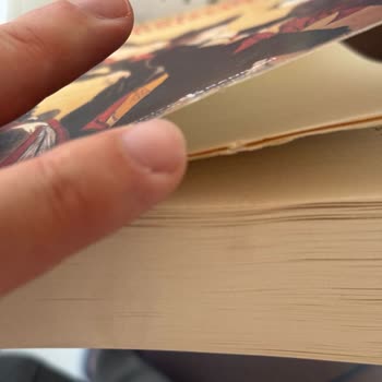 Kitapyurdu’ndan Gelen Kitaplar Tozlu Ve Yırtık: Kalite Kontrolü Gerekiyor