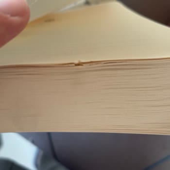 Kitapyurdu’ndan Gelen Kitaplar Tozlu Ve Yırtık: Kalite Kontrolü Gerekiyor