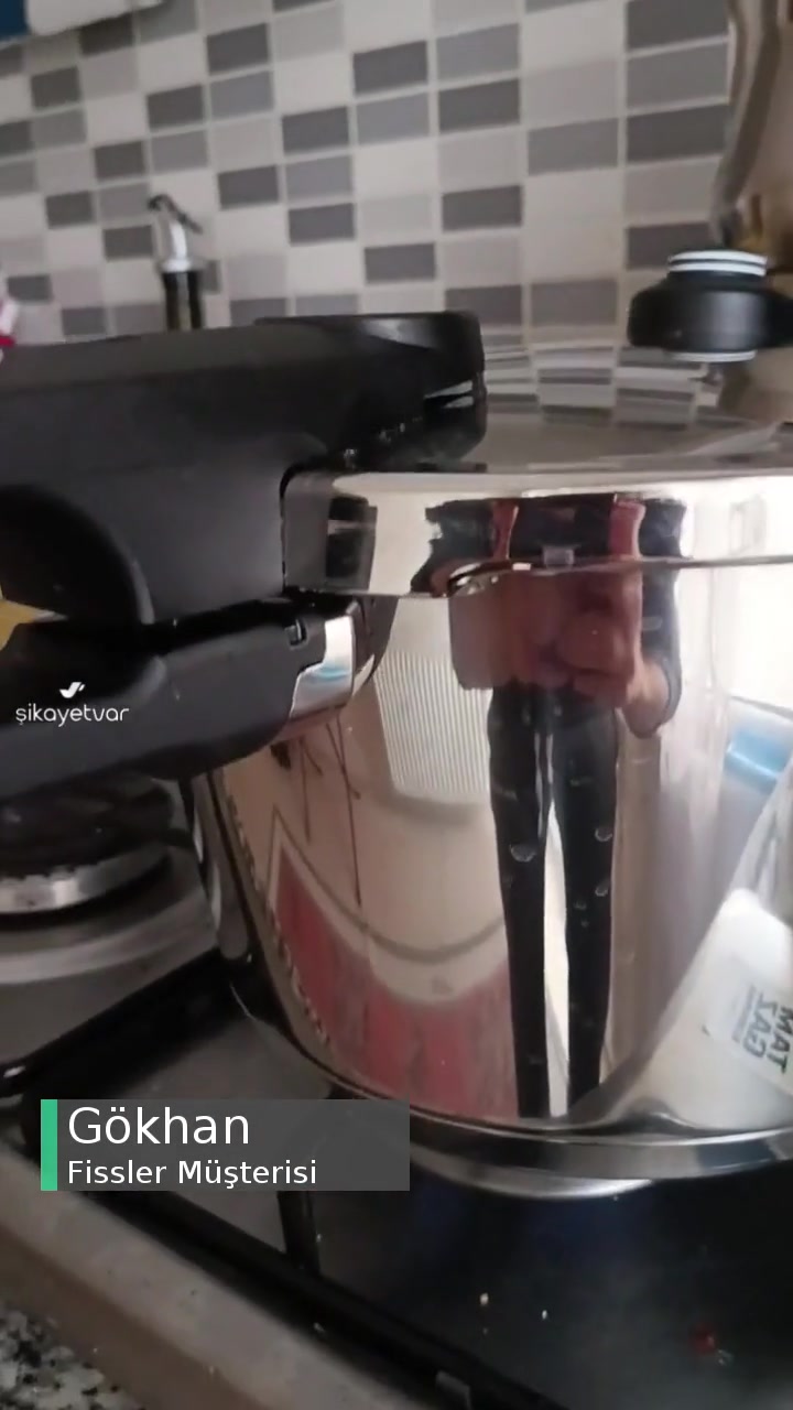 Fissler Düdüklü Tencerem Su Damlatıp Buhar Kaçırıyor videonun kapak resmi