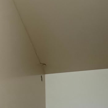 Ülkea'dan Kusurlu Mobilya Ve Yetersiz Montaj Hizmeti