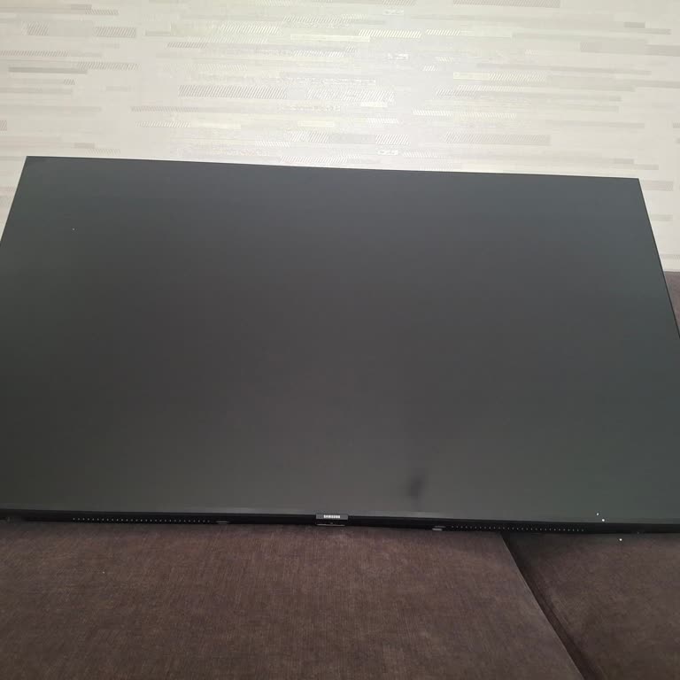 Samsung UE50TU8000 Televizyonunda Kronik Siyah Ekran Arızası