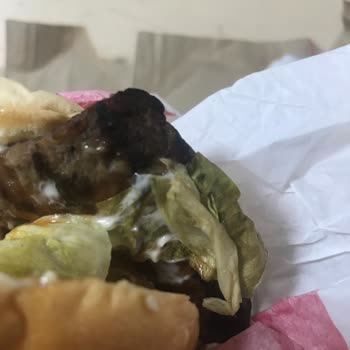 Osmaniye 328 AVM Burger King Şubesinde Bayat Ve Bozuk Ürün Şikayeti