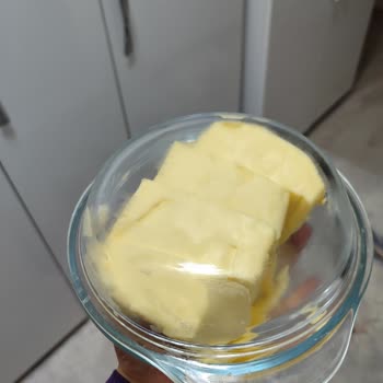 Et Ve Süt Kurumu Tereyağının Kötü Kokusu Ve Tadı Güvenimizi Sarsıyor