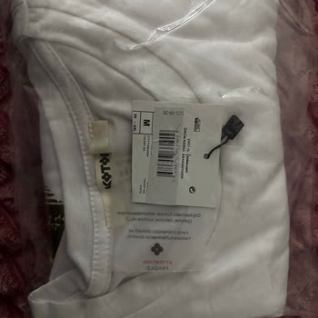 Yanlış Gönderilen Tişört İçin Doğru Model Ve Beden Talebi