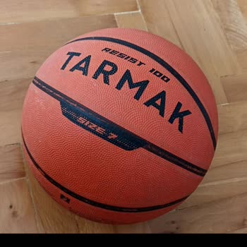 Çatlamış Basketbol Topu Ve Yanıltıcı İlan Nedeniyle İade Reddi