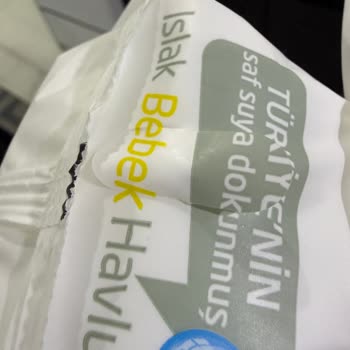 Sleepy Sensitive Bebek Havlusunda Açma Bölümü Kapalı