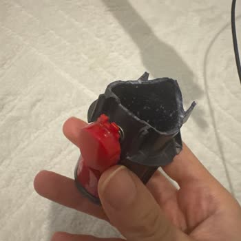 Dyson V12 Detect Slim Boru Kırıldı Ve Garanti Dışı Destek Reddi