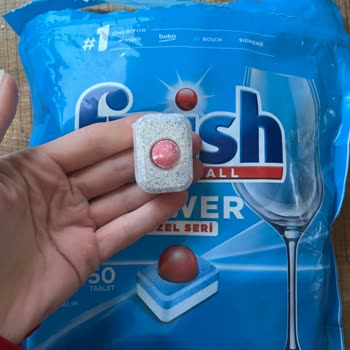Finish Power Tabletleri Bardakları Matlaştırıyor Ve Bulaşıkları Temizlemiyor