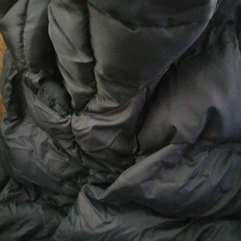 Mavi Erkek Kabanında İlk Yıkamada Elyafların Keçeleşmesi Ve İade Talebi