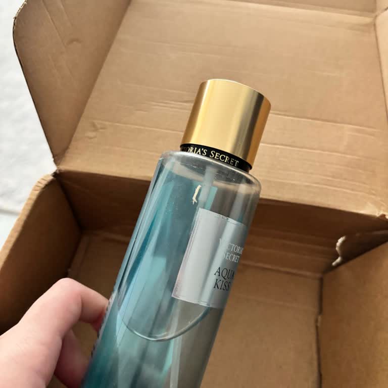 Yarı Boş Gelen Body Mist İçin İade Ve Yeniden Gönderim Talebi