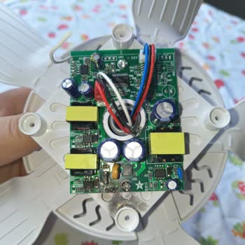 Kısa Devre Yapan Vantilatörlü Lamba İçin Satıcı Ve Üretici Sorumsuzluğu, İade Talebi