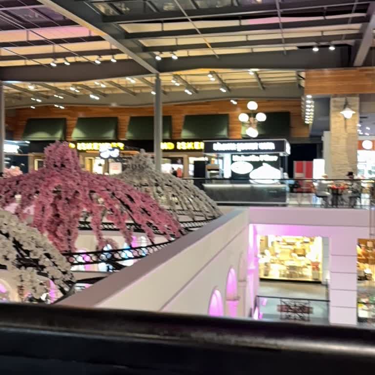 HD İskender Şubesinde Yanıltıcı Kapanış Bilgisi Ve Kaba Karşılama