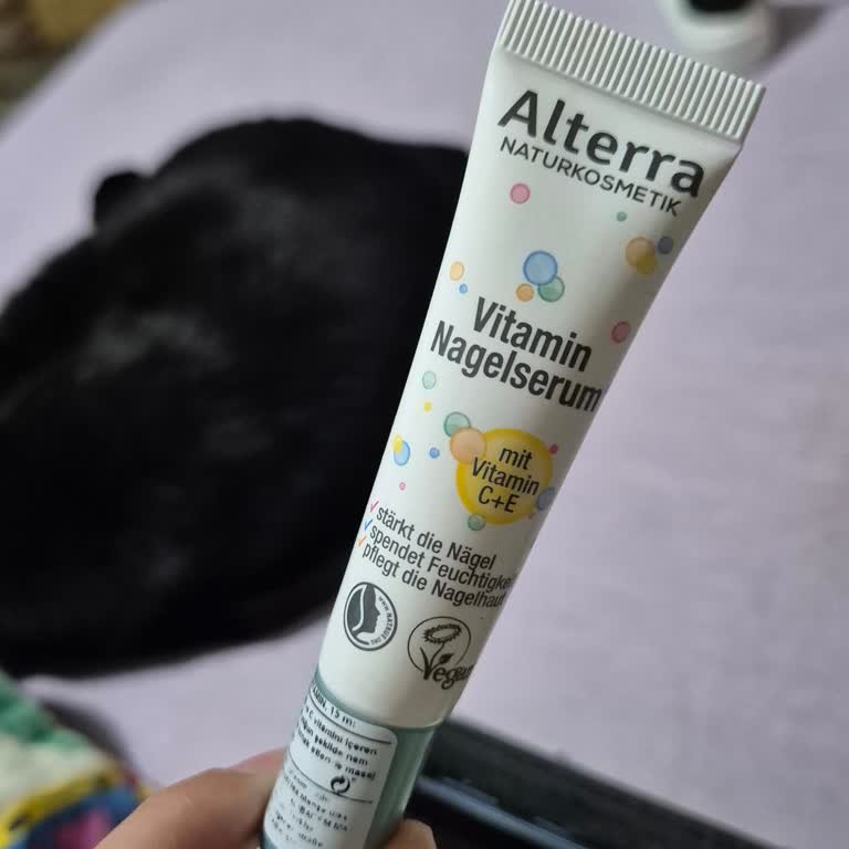 Rossmann Alterra Tırnak Serumu Kötü Koku Ve Süre Sonu Belirsizliği Nedeniyle İade Talebi